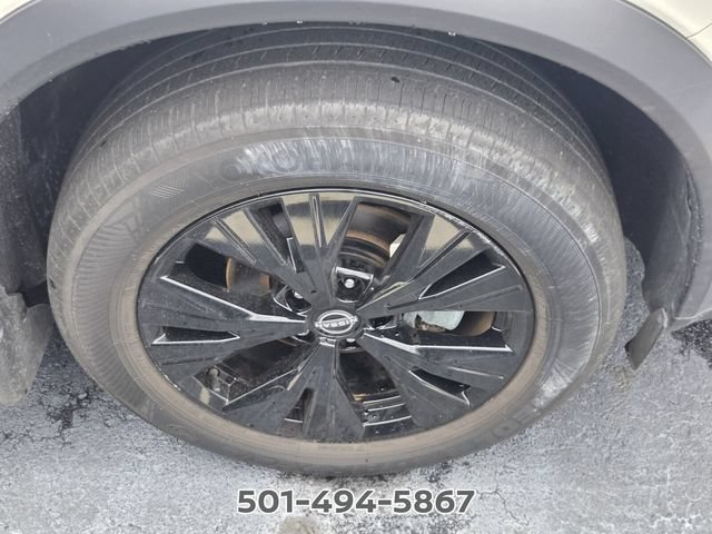 Used 2023 Nissan Rogue SV w/ SV Premium B Package FWD image 6