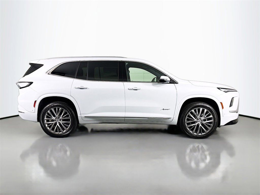 New 2026 Buick Enclave Avenir image 8