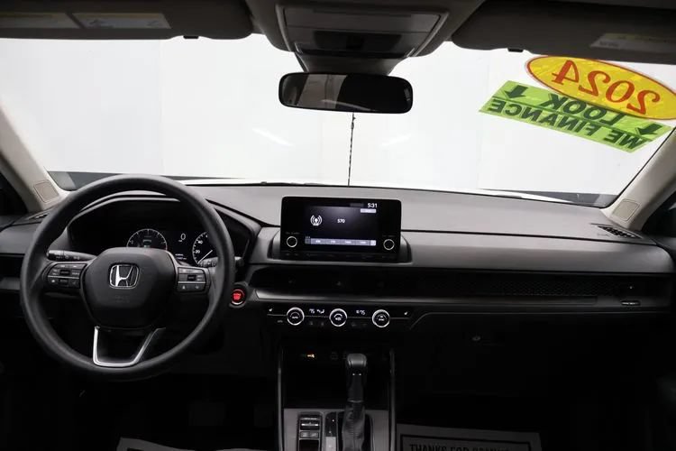 Used 2024 Honda CR-V EX image 19