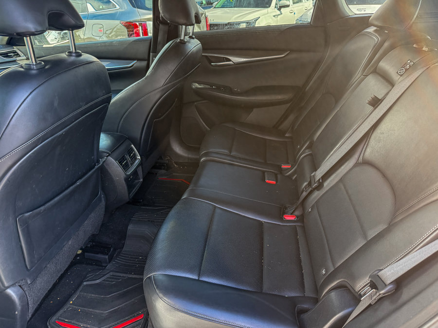 Used 2023 INFINITI QX50 Luxe FWD image 16