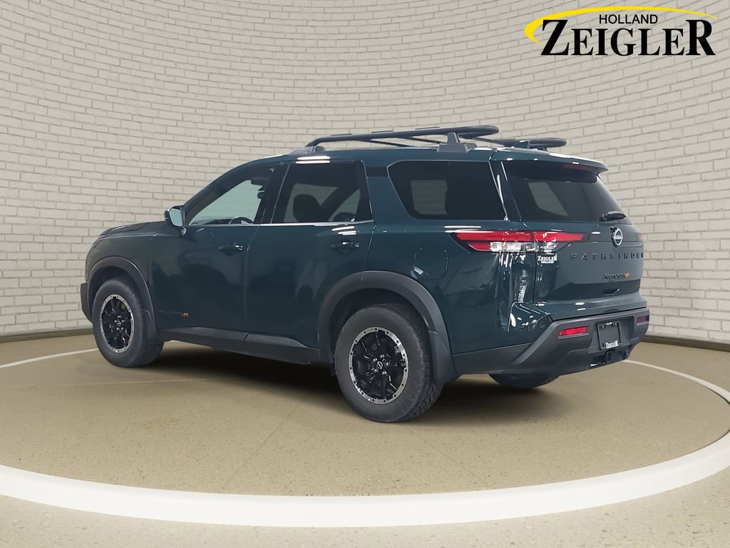 Used 2025 Nissan Pathfinder Rock Creek image 7