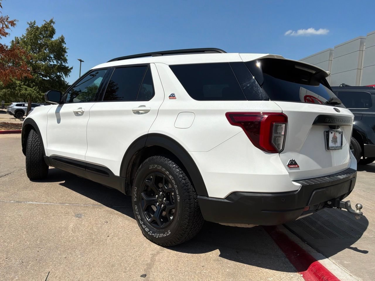 Used 2022 Ford Explorer Timberline AWD/4WD image 8