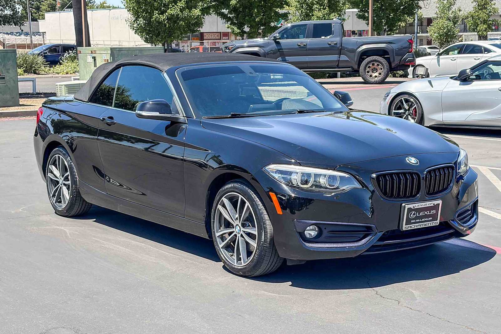 Used 2018 BMW 230i Convertible RWD image 5
