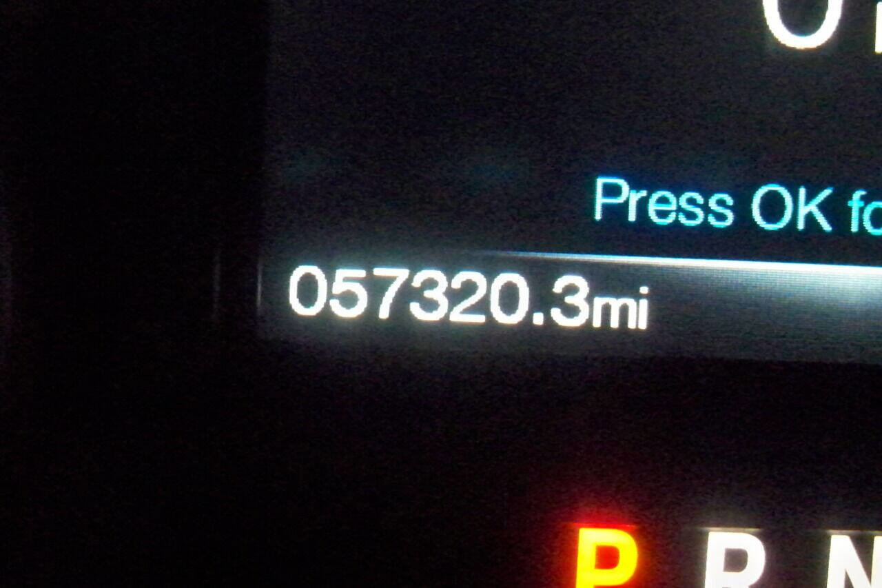 Used 2018 Ford F150 XLT w/ Equipment Group 302A Luxury image 5