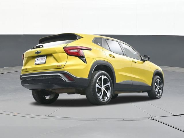 Used 2024 Chevrolet Trax RS image 49