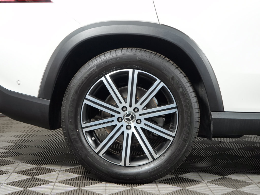 Certified 2025 Mercedes-Benz GLE 350 4MATIC image 11
