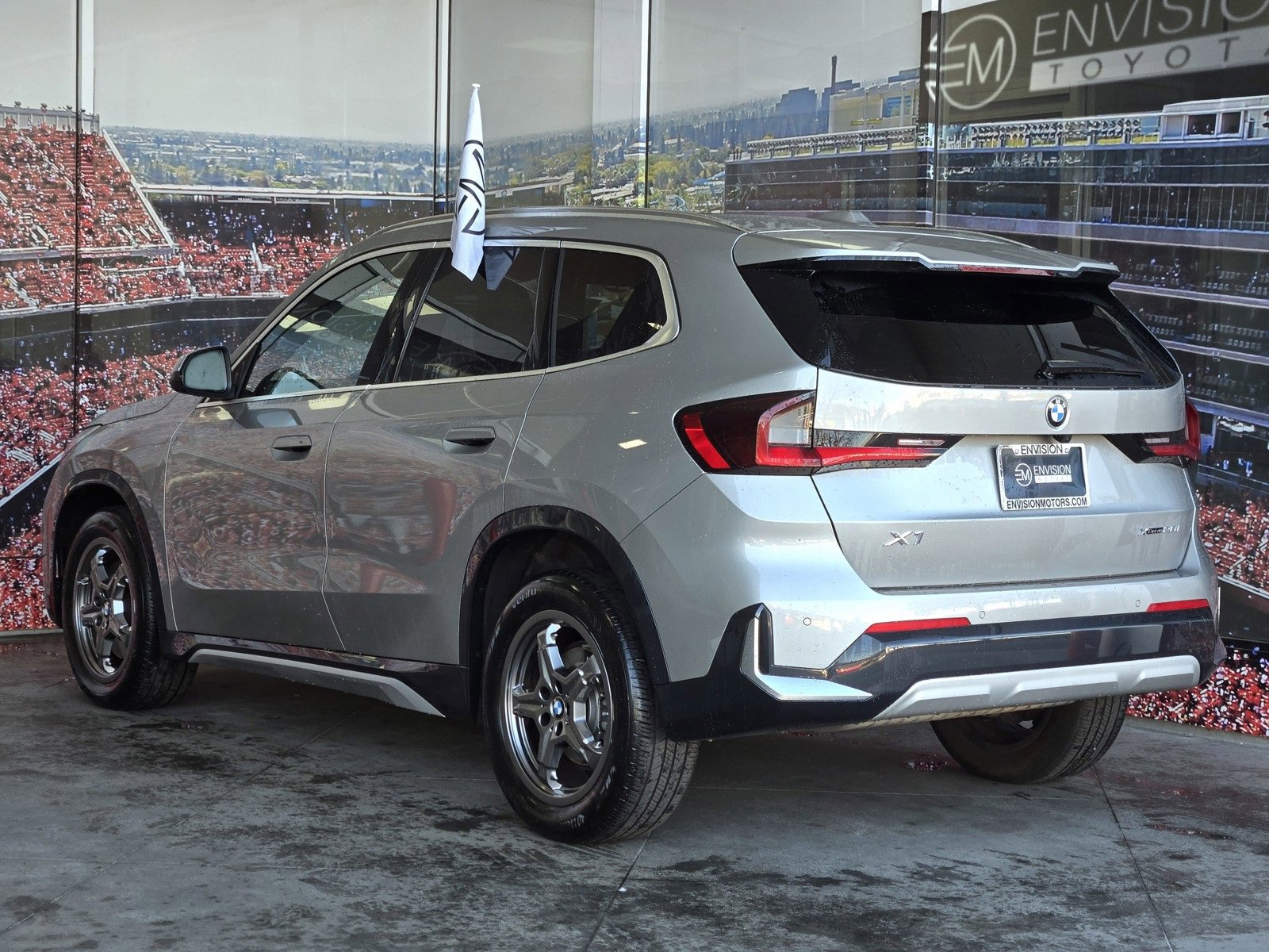 Used 2025 BMW X1 xDrive28i image 6