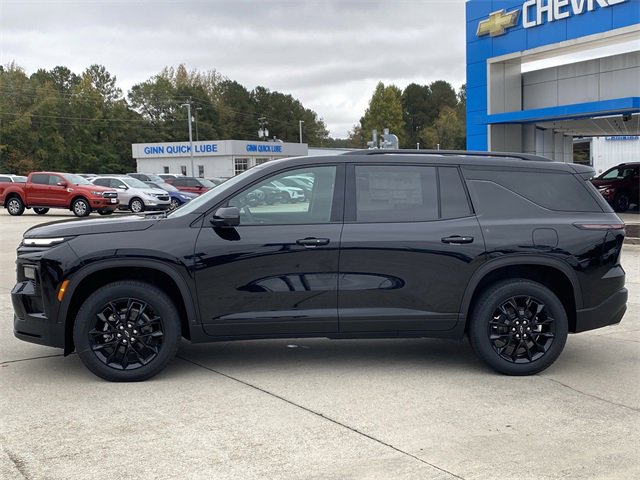 New 2026 Chevrolet Traverse LT w/ Midnight/Sport Edition image 2