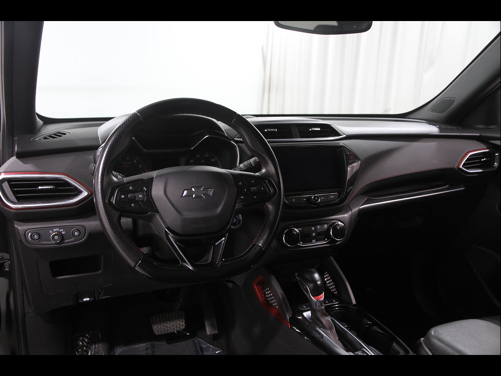 Used 2021 Chevrolet TrailBlazer RS w/ Convenience Package FWD image 6
