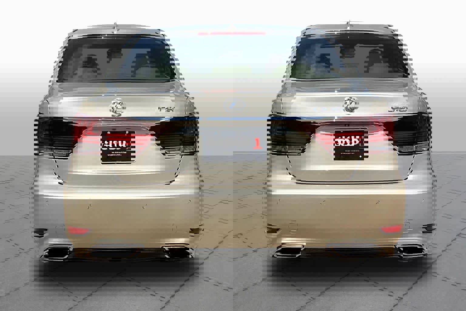 Used 2015 Lexus LS 460 w/ Comfort Package image 4