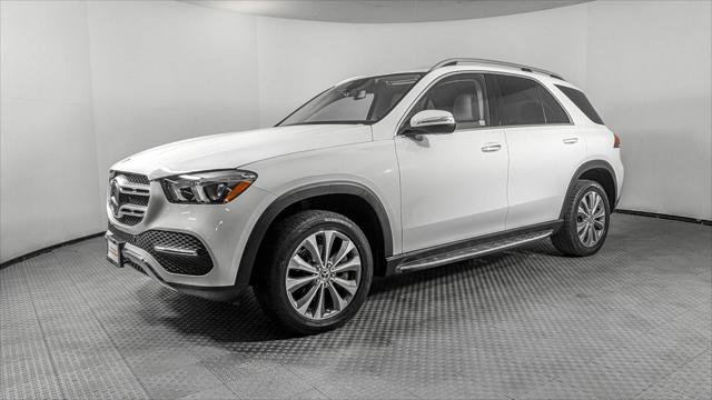 Used 2020 Mercedes-Benz GLE 350 4MATIC w/ Premium Package image 2