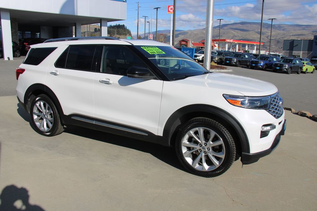 Used 2023 Ford Explorer Platinum w/ Technology Package AWD/4WD image 9