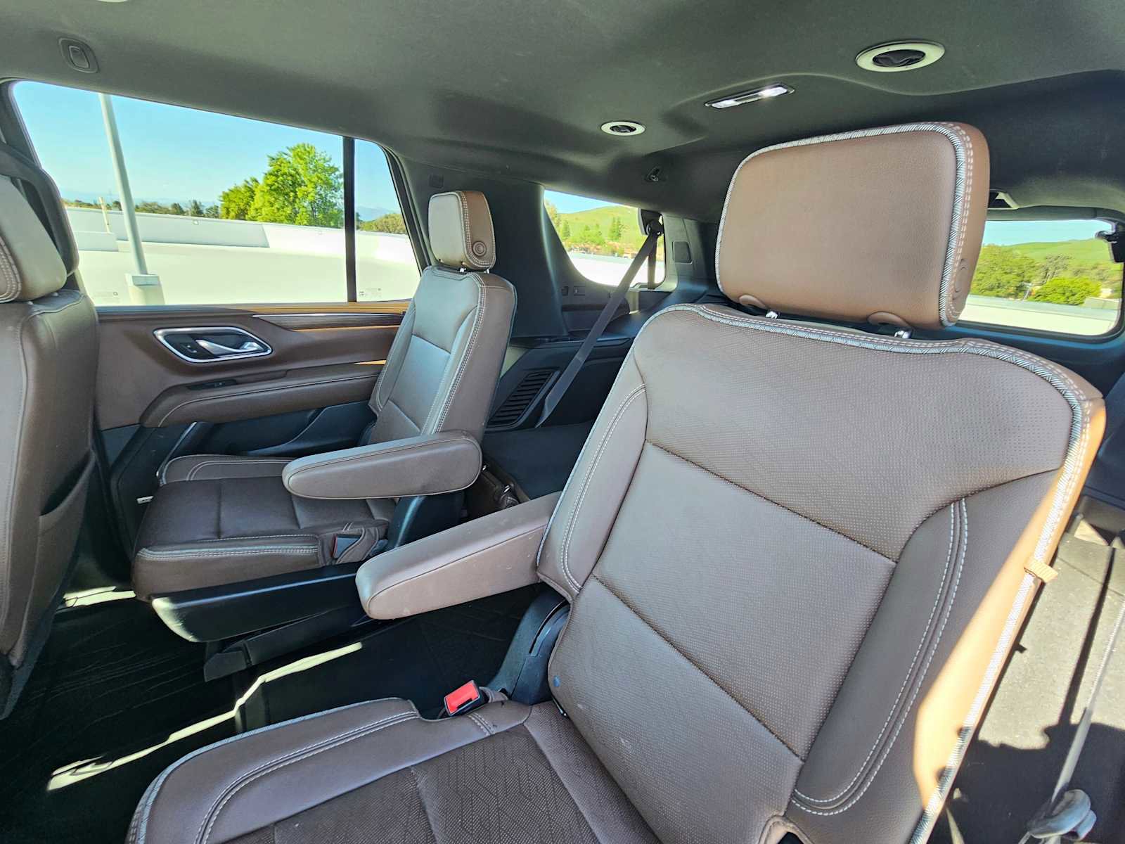 Used 2023 Chevrolet Tahoe High Country w/ LPO, Illumination Package image 19