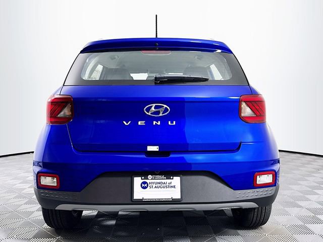 Used 2025 Hyundai Venue Limited FWD image 5