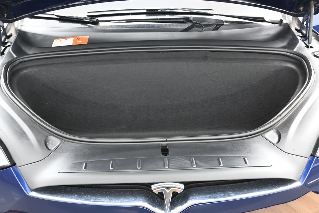 Used 2020 Tesla Model X Long Range AWD/4WD image 38