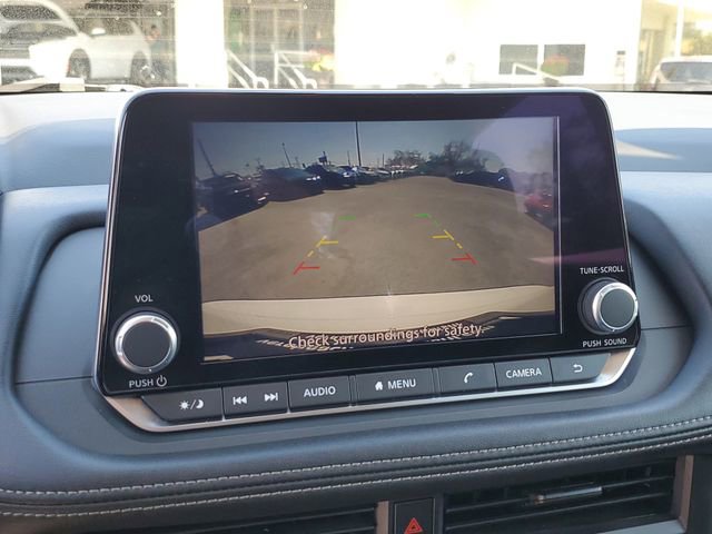 Used 2024 Nissan Rogue S image 24