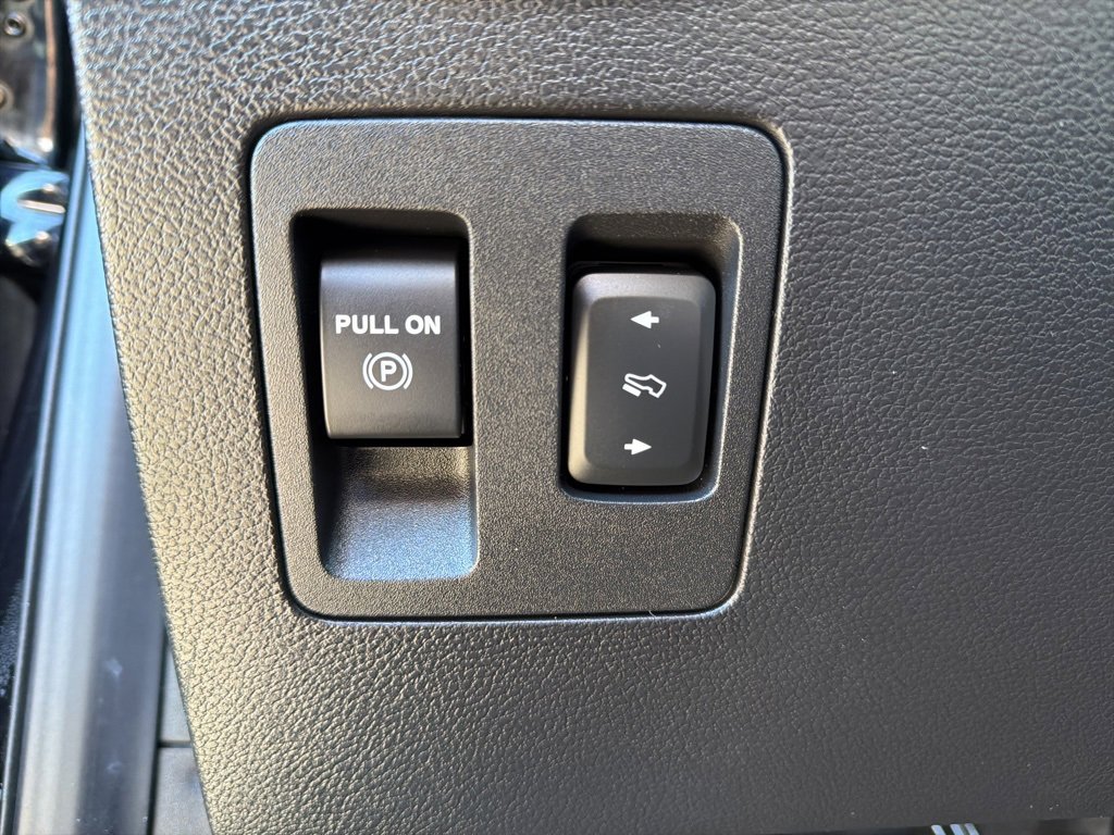 Used 2021 Ford Expedition Limited image 62