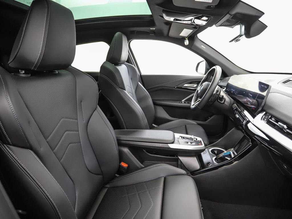 Used 2026 BMW X2 xDrive28i image 30