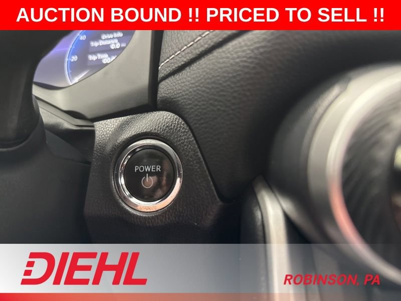 Used 2025 Toyota RAV4 Limited AWD/4WD image 30