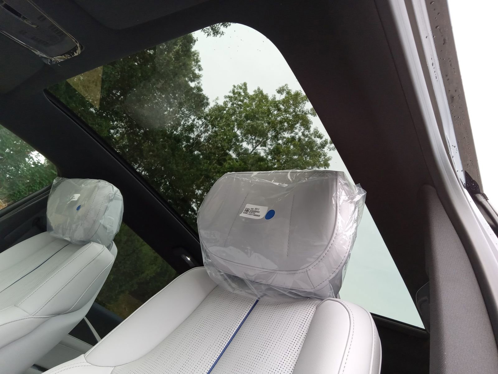 New 2026 Cadillac Lyriq Sport image 9