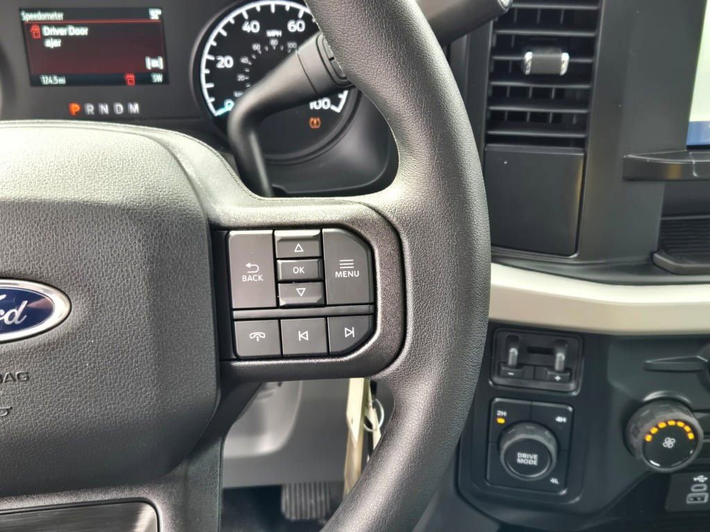 New 2026 Ford F550 4x4 Regular Cab Super Duty image 24