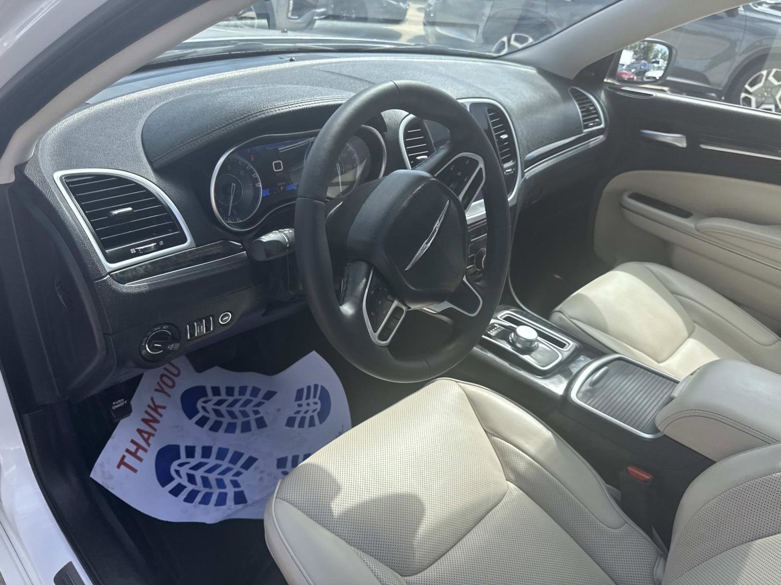 Certified 2023 Chrysler 300 Touring L w/ Popular Equipment Group image 18