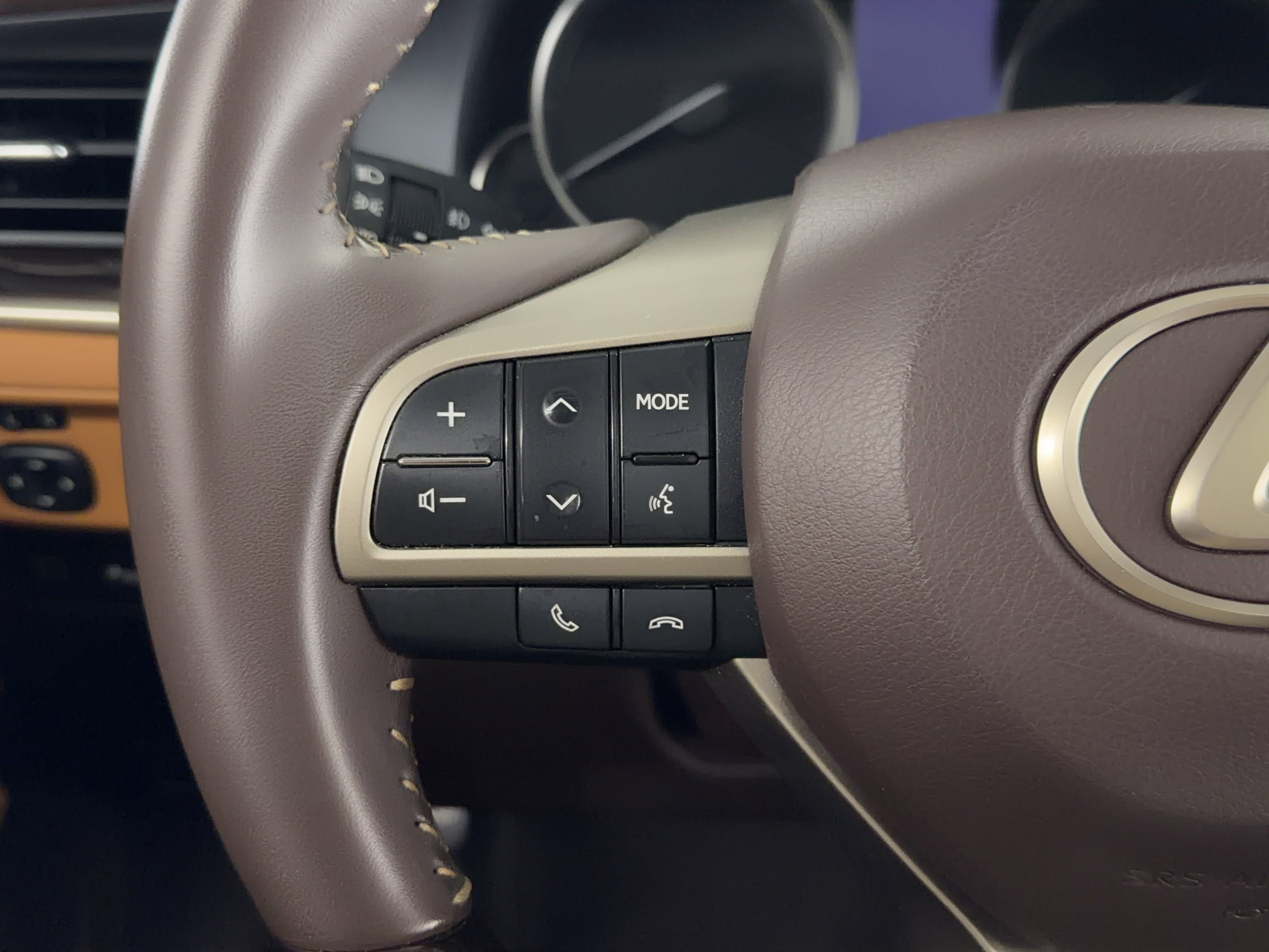 Used 2018 Lexus ES 350 w/ Premier Package FWD image 21