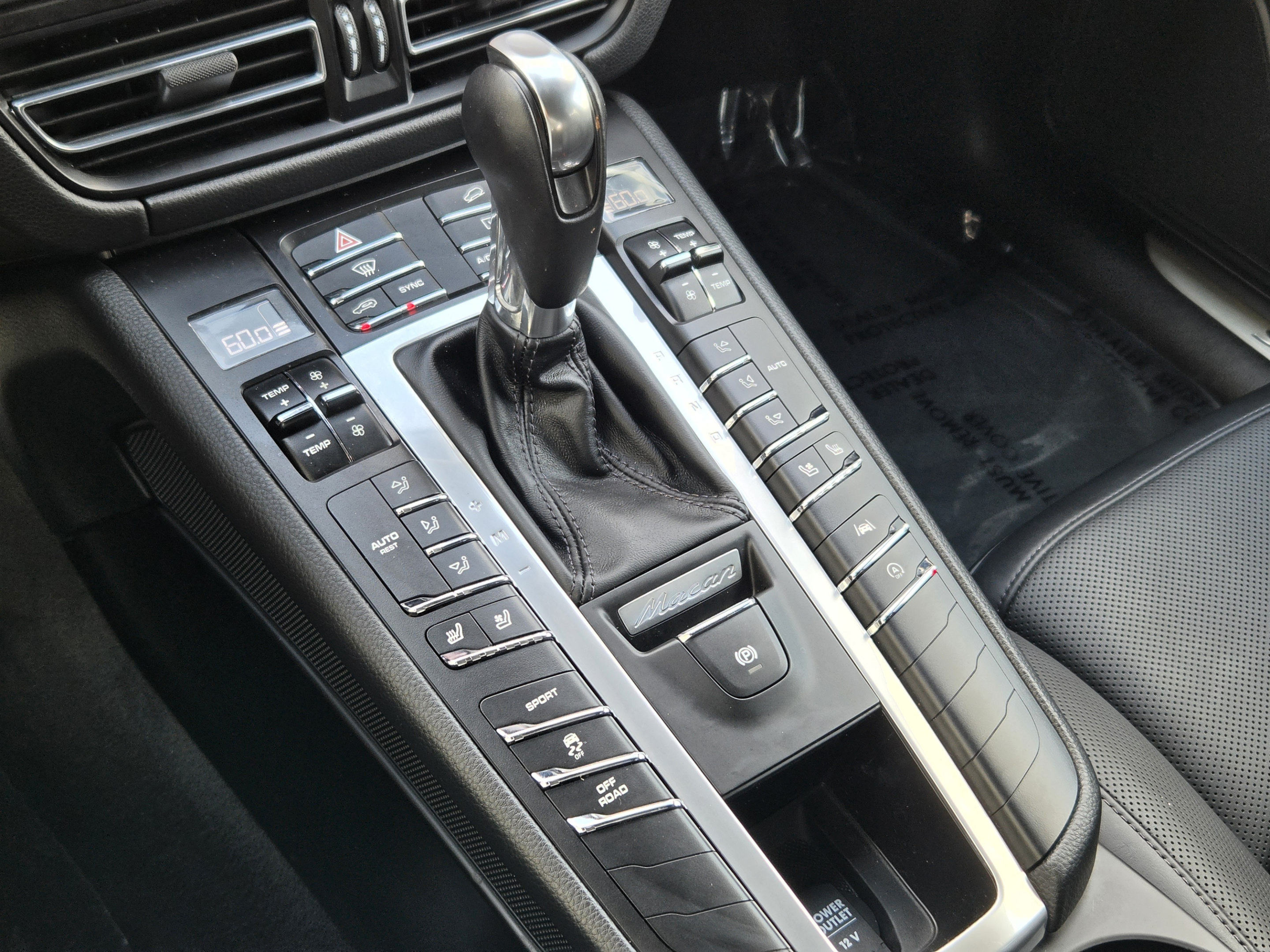 Used 2020 Porsche Macan S AWD/4WD image 13