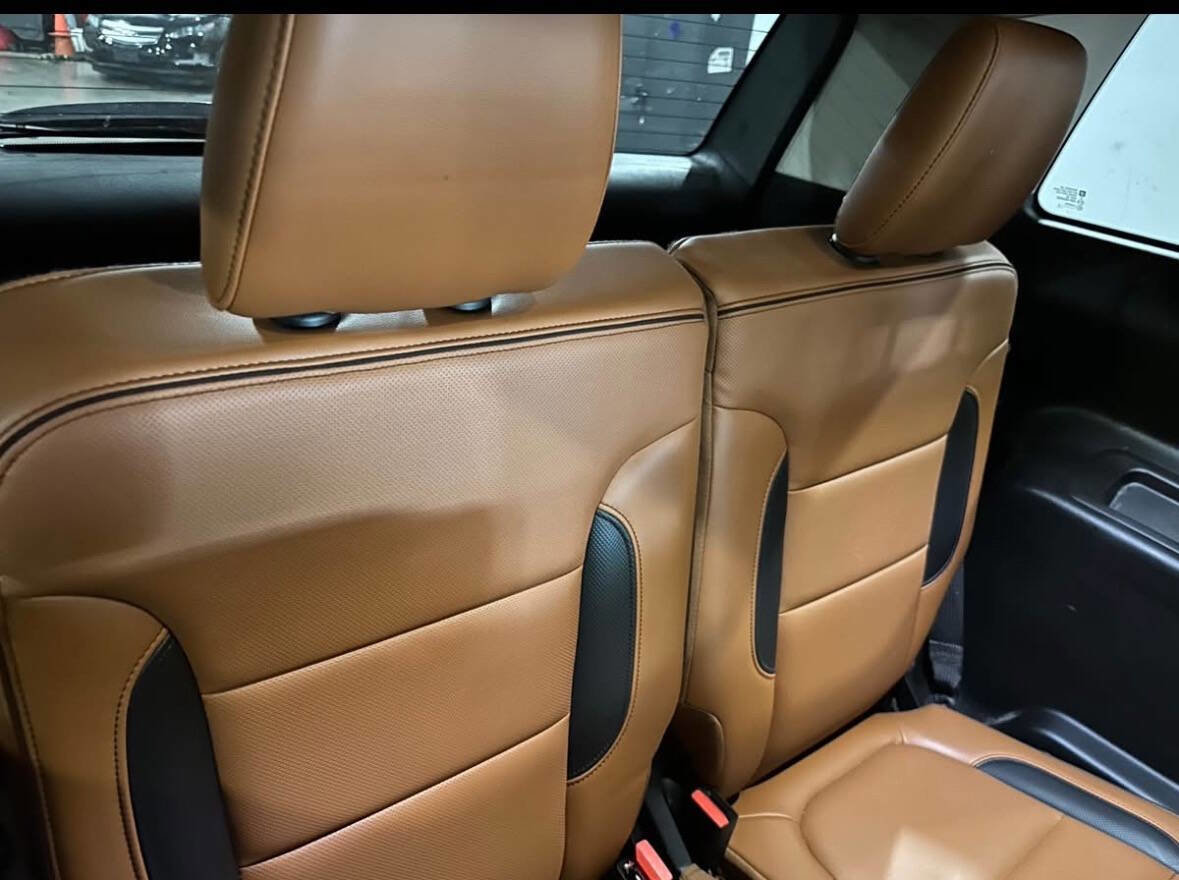 Used 2018 GMC Acadia SLT w/ LPO, Protection Package image 10