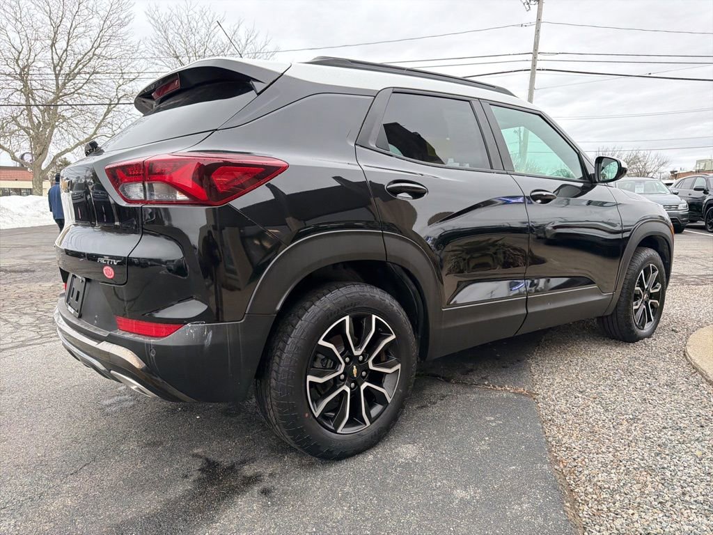 Used 2022 Chevrolet TrailBlazer ACTIV w/ Technology Package AWD/4WD image 5