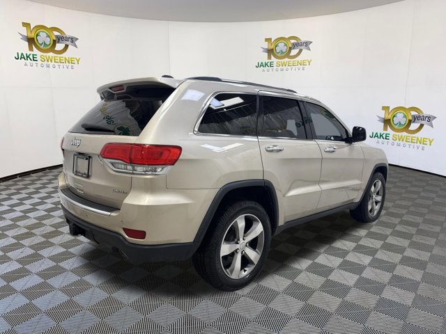 Used 2015 Jeep Grand Cherokee Limited w/ Trailer Tow Group IV image 10