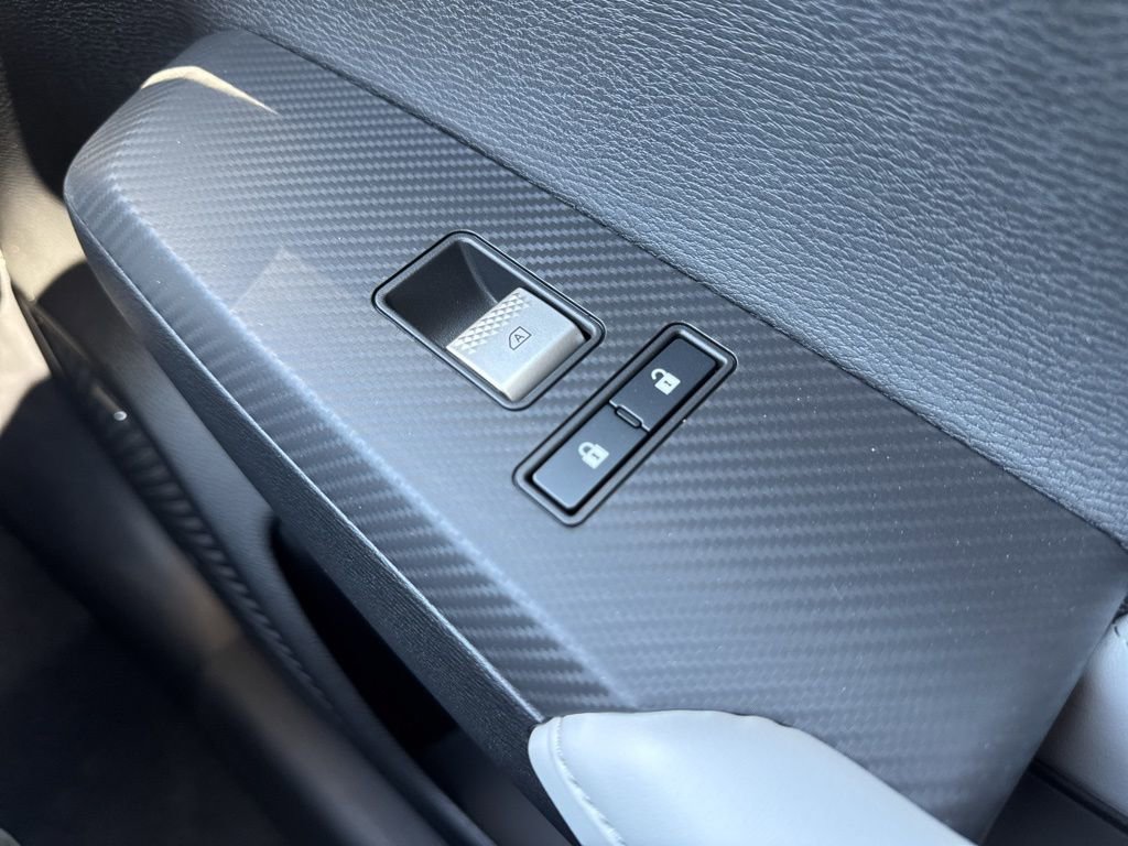 New 2026 Mitsubishi Outlander SEL FWD image 33