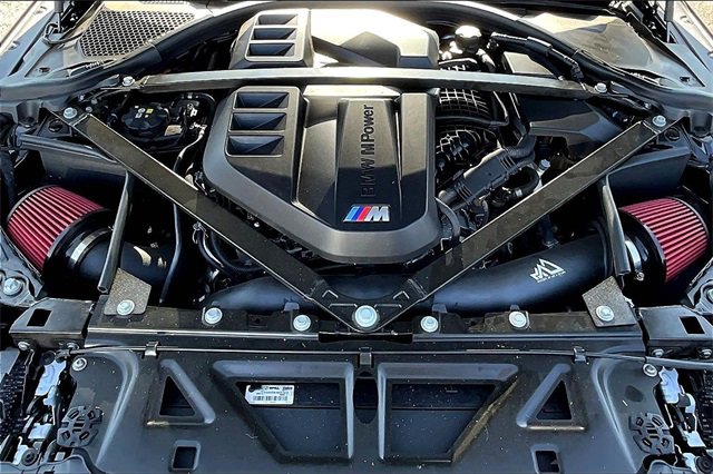 Used 2024 BMW M2 w/ Lighting Package image 9