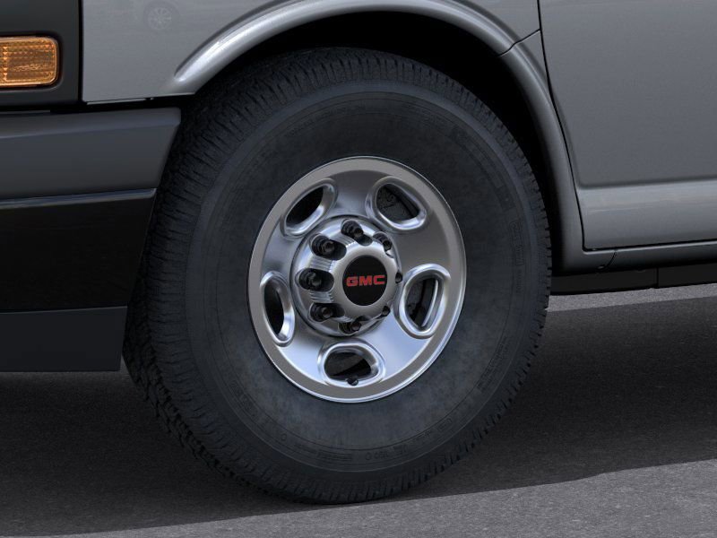 New 2026 GMC Savana 2500 image 9
