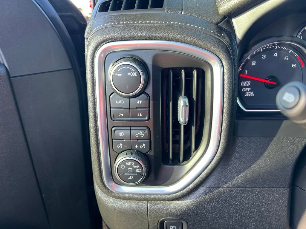 Used 2022 Chevrolet Silverado 1500 LTZ w/ LTZ Premium Package image 44