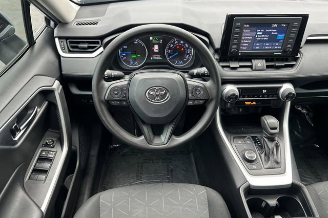 Certified 2020 Toyota RAV4 XLE image 16