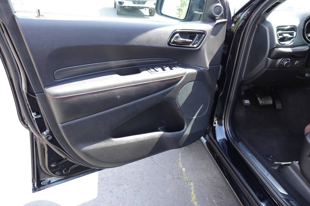 Used 2024 Dodge Durango R/T w/ Blacktop Package AWD/4WD image 18