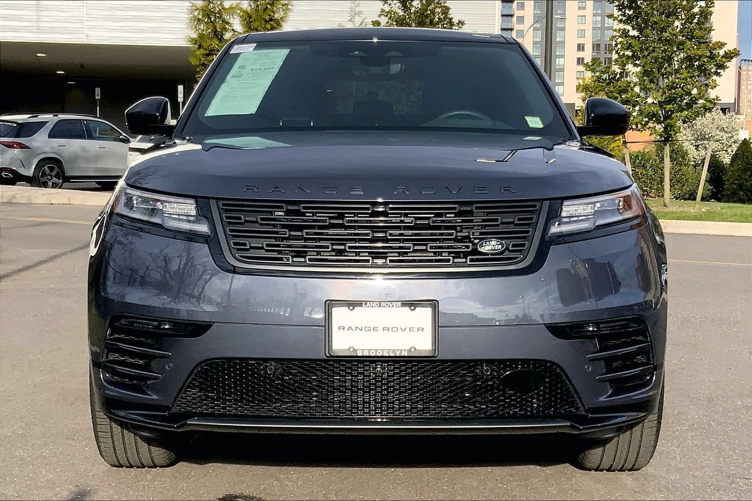 Certified 2026 Land Rover Range Rover Velar Dynamic SE AWD/4WD image 3