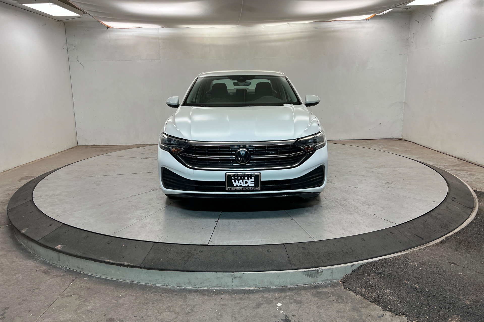 Used 2024 Volkswagen Jetta S image 8