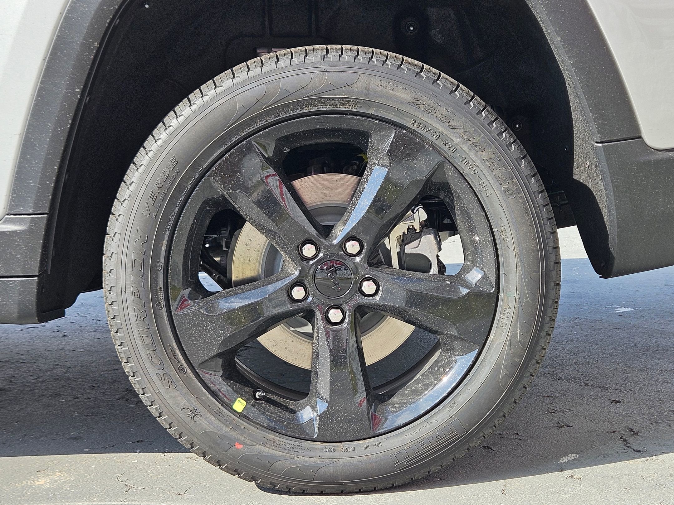 New 2025 Jeep Grand Cherokee L Limited w/ Luxury Tech Group II image 25