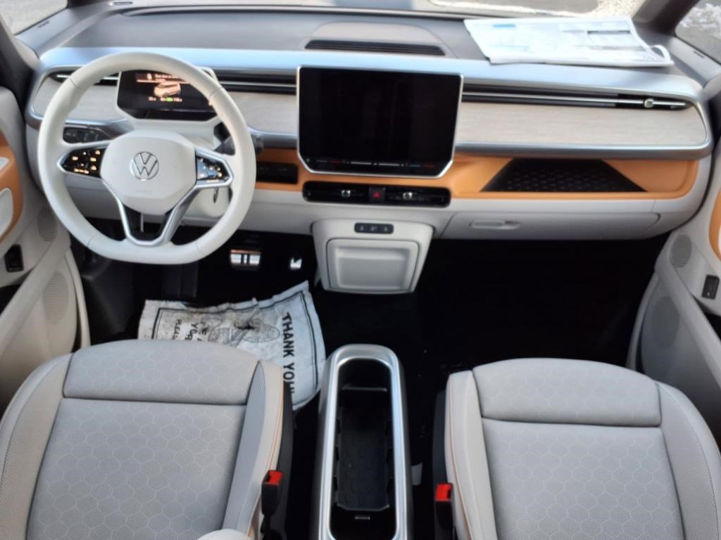 New 2025 Volkswagen ID. Buzz 1st Edition image 9