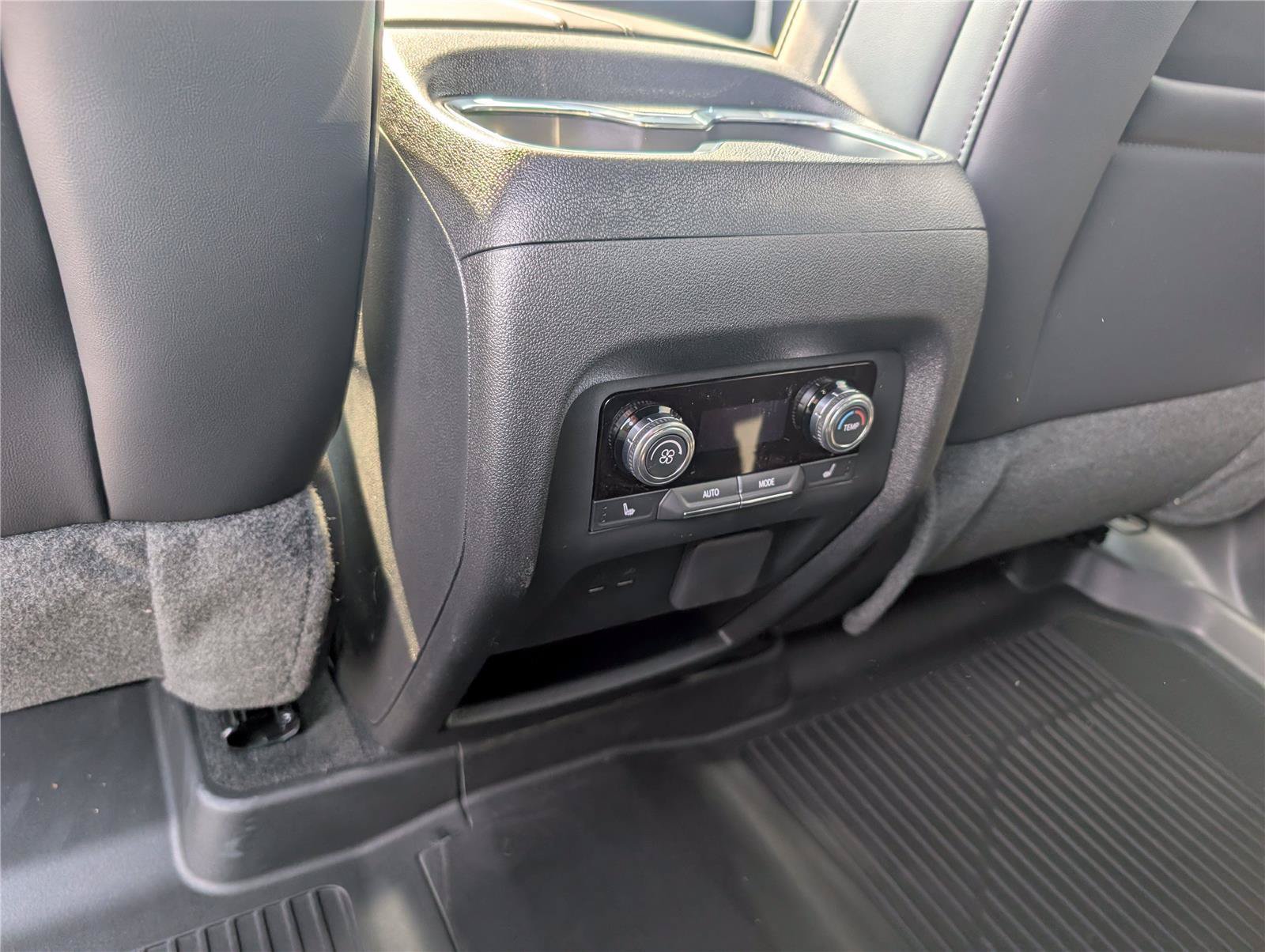 New 2026 GMC Acadia Elevation w/ Black Edition FWD image 29