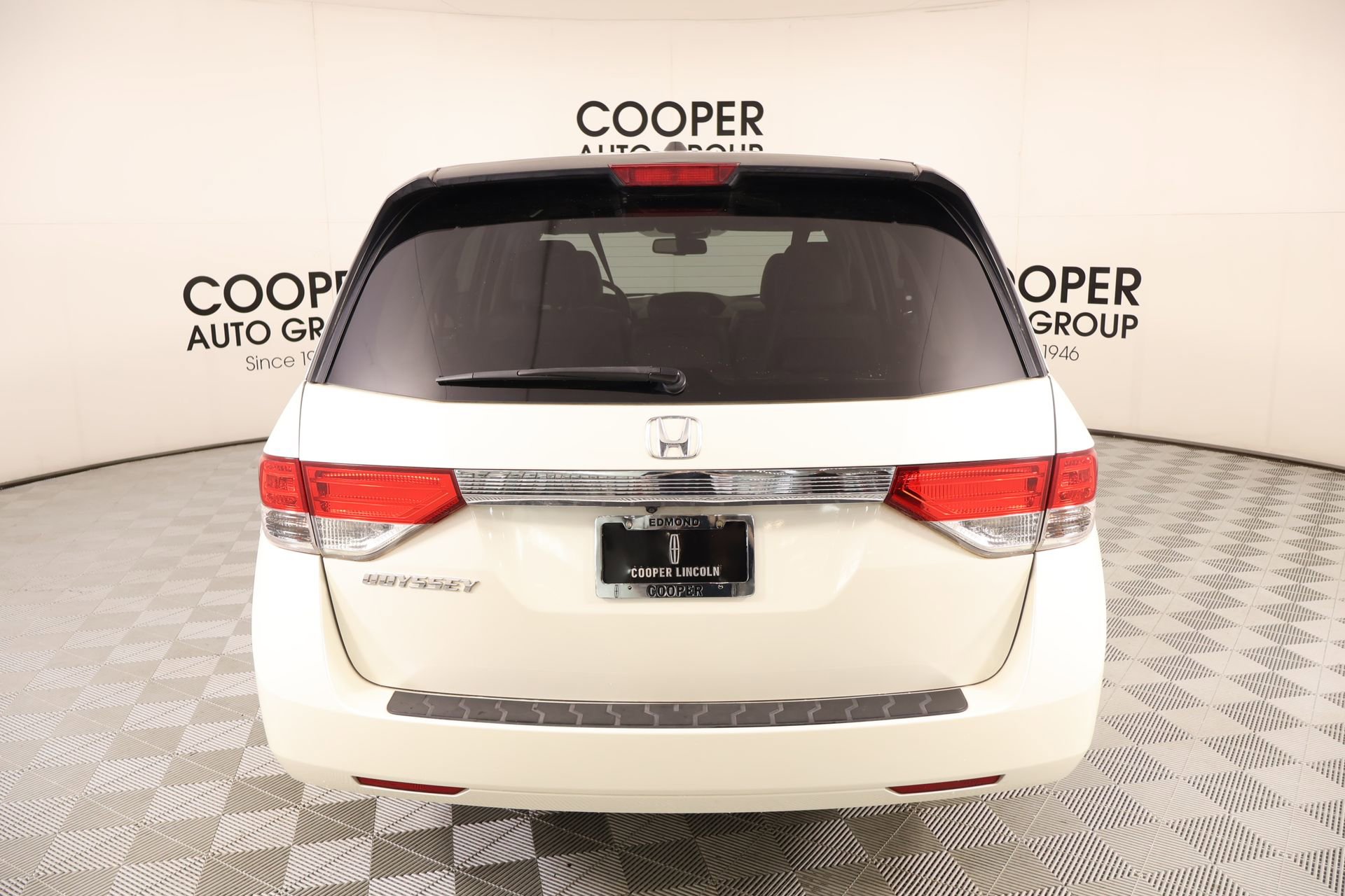 Used 2016 Honda Odyssey EX-L image 24