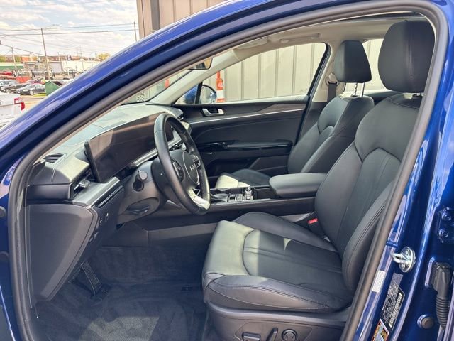 Used 2025 Kia K5 EX image 12