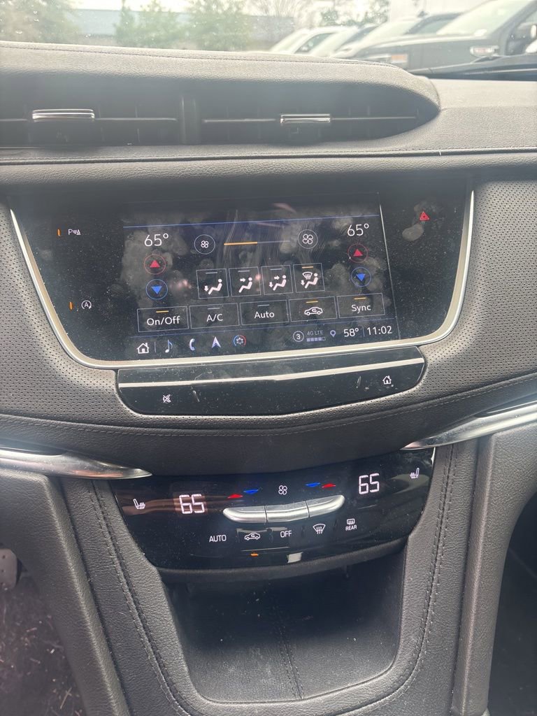 Used 2023 Cadillac XT5 Premium Luxury image 19