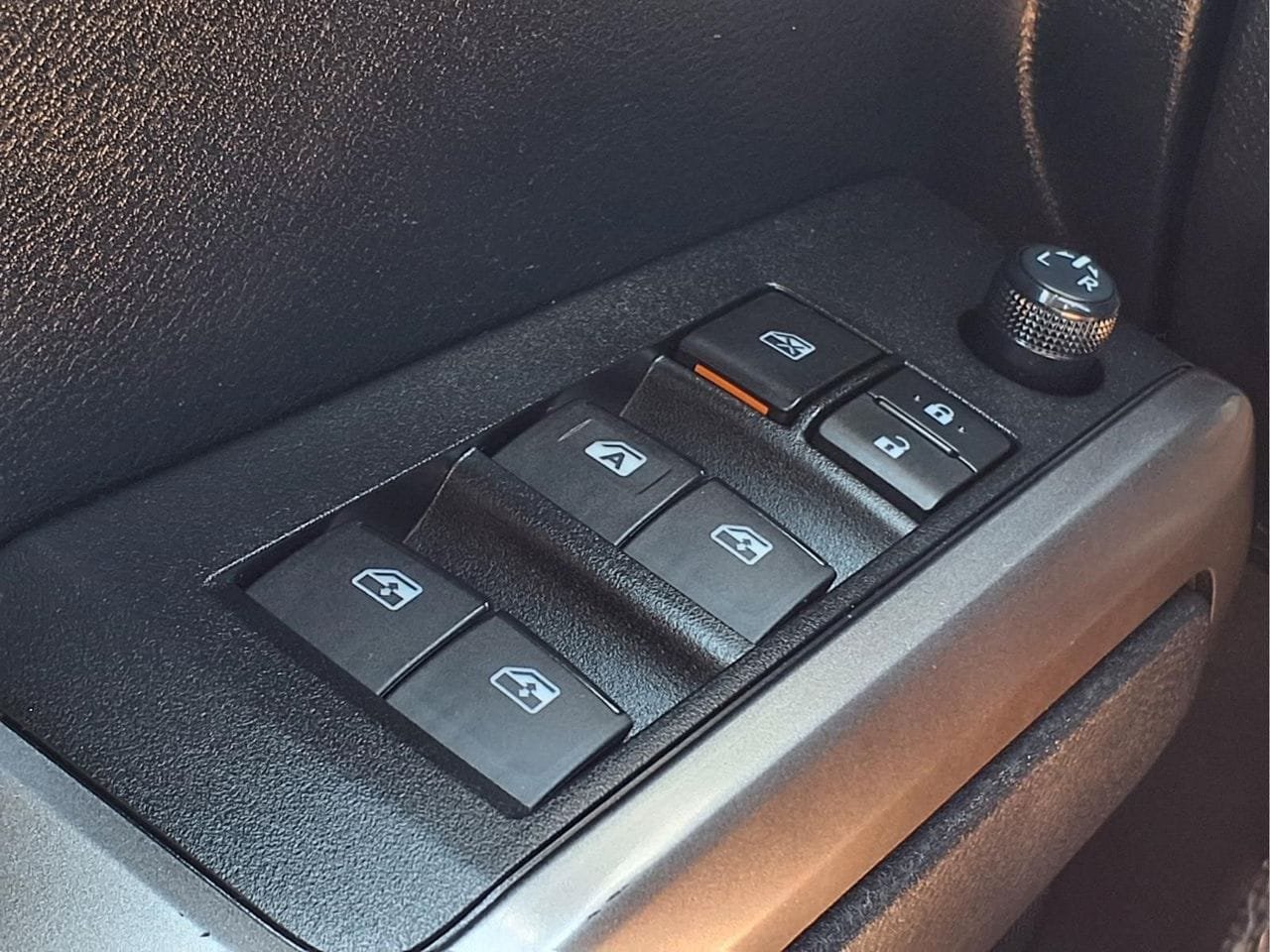 Certified 2019 Toyota Tacoma SR5 AWD/4WD image 26