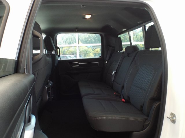 New 2026 RAM 1500 4x4 Crew Cab image 22