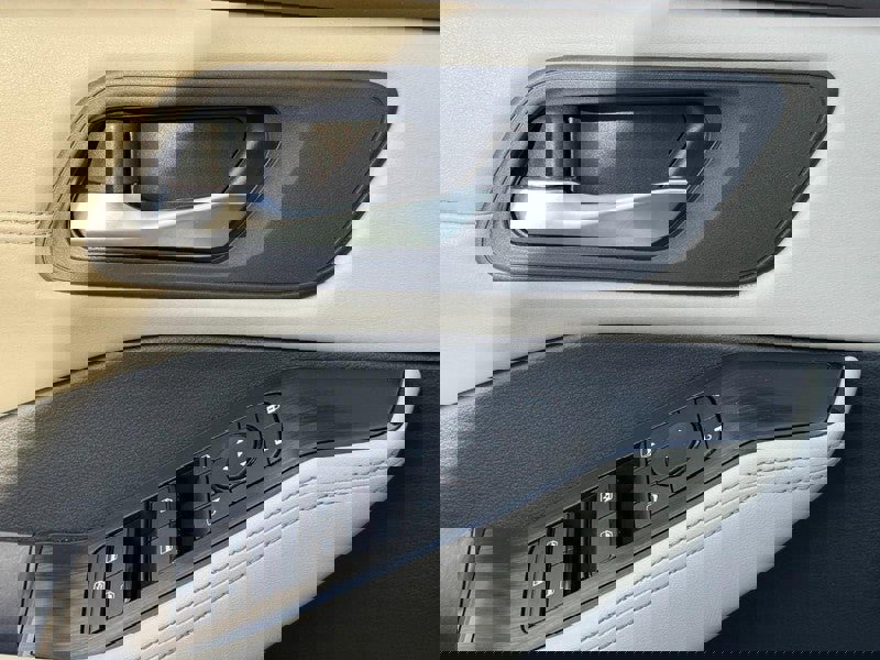 Used 2023 Nissan Rogue SV w/ SV Premium Package image 24