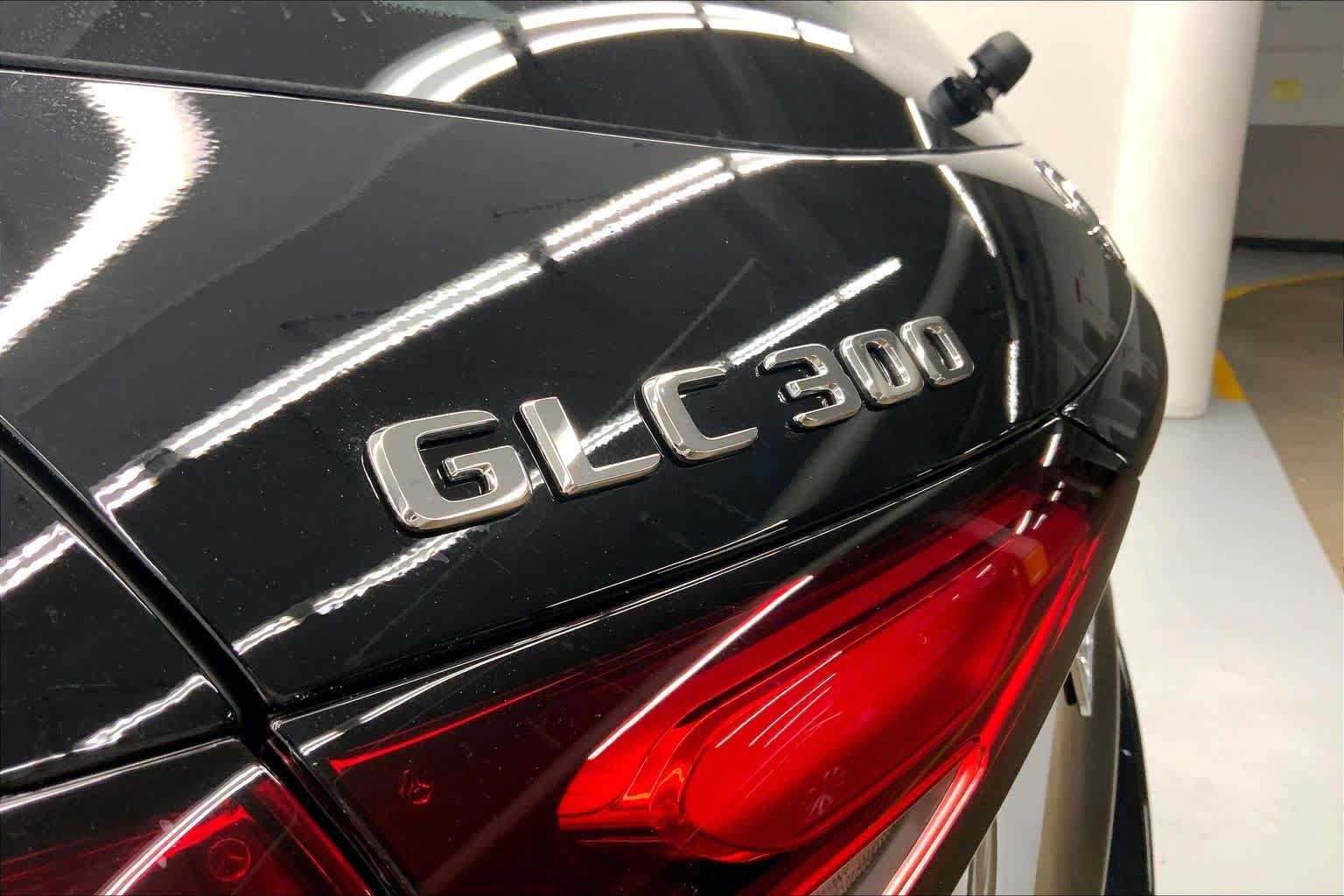 Used 2026 Mercedes-Benz GLC 300 image 15