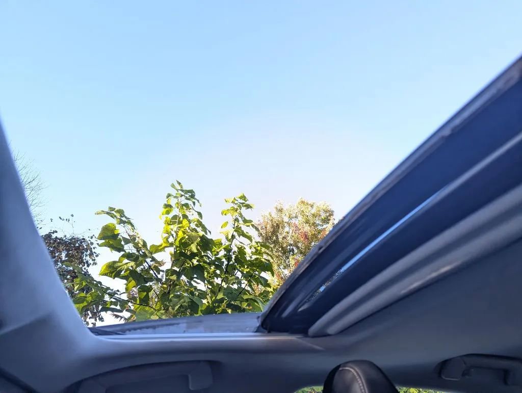 Used 2015 Lexus IS 350 AWD w/ Navigation System Package image 23